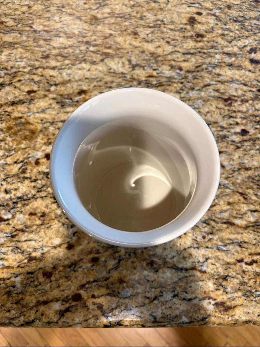 Le Creuset Stoneware 1L Utensil Crock, Sea Salt - Picture 3 of 10